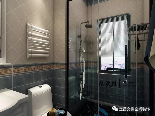 淋浴區(qū)與活動區(qū)域用透明玻璃門分隔，方便清理衛(wèi)生、減少細(xì)菌滋長，簡約的裝扮讓我們的衛(wèi)生間打造的如此的清潔，充滿現(xiàn)代化的空間設(shè)計，一切都以實用性為主。